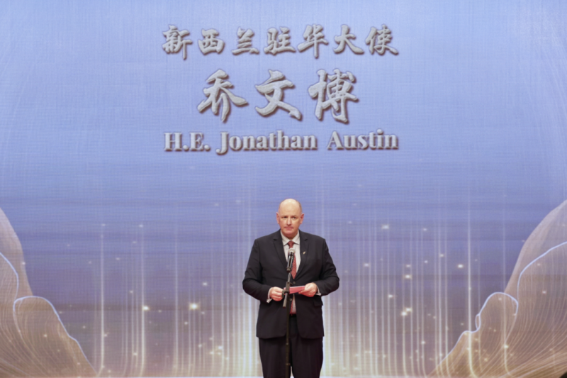 1760457349638301.png 640 (4)(1).png